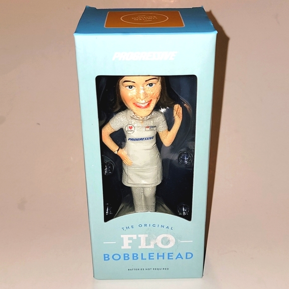 FLO BOBBLEHEAD FIGURINE PROGRESSIVE INSURANCE - Picture 8 of 10